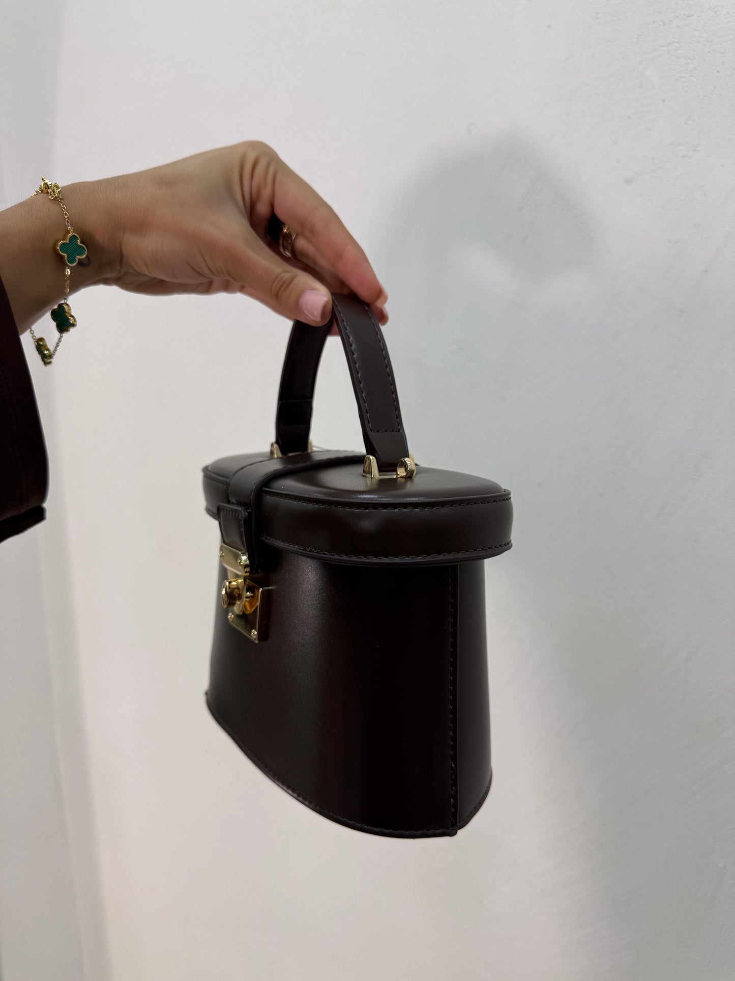 Borsa Leya