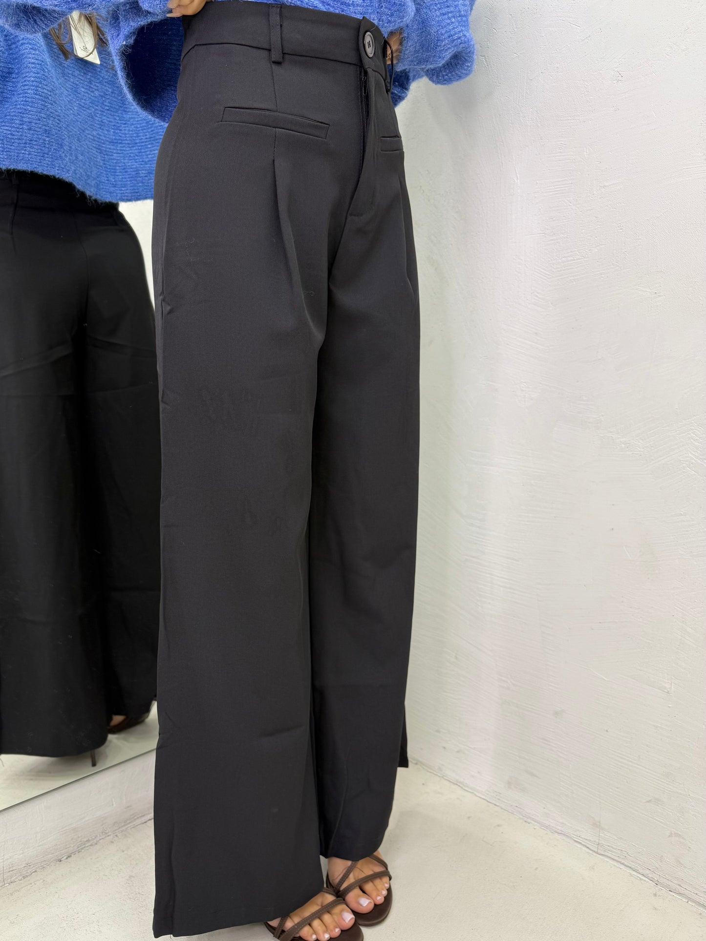 Pantalone Lopez