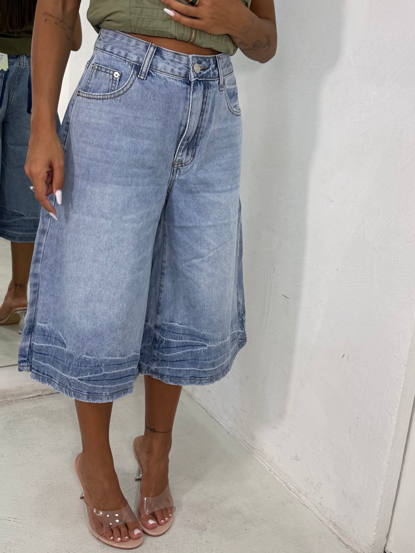 Bermuda Jeans
