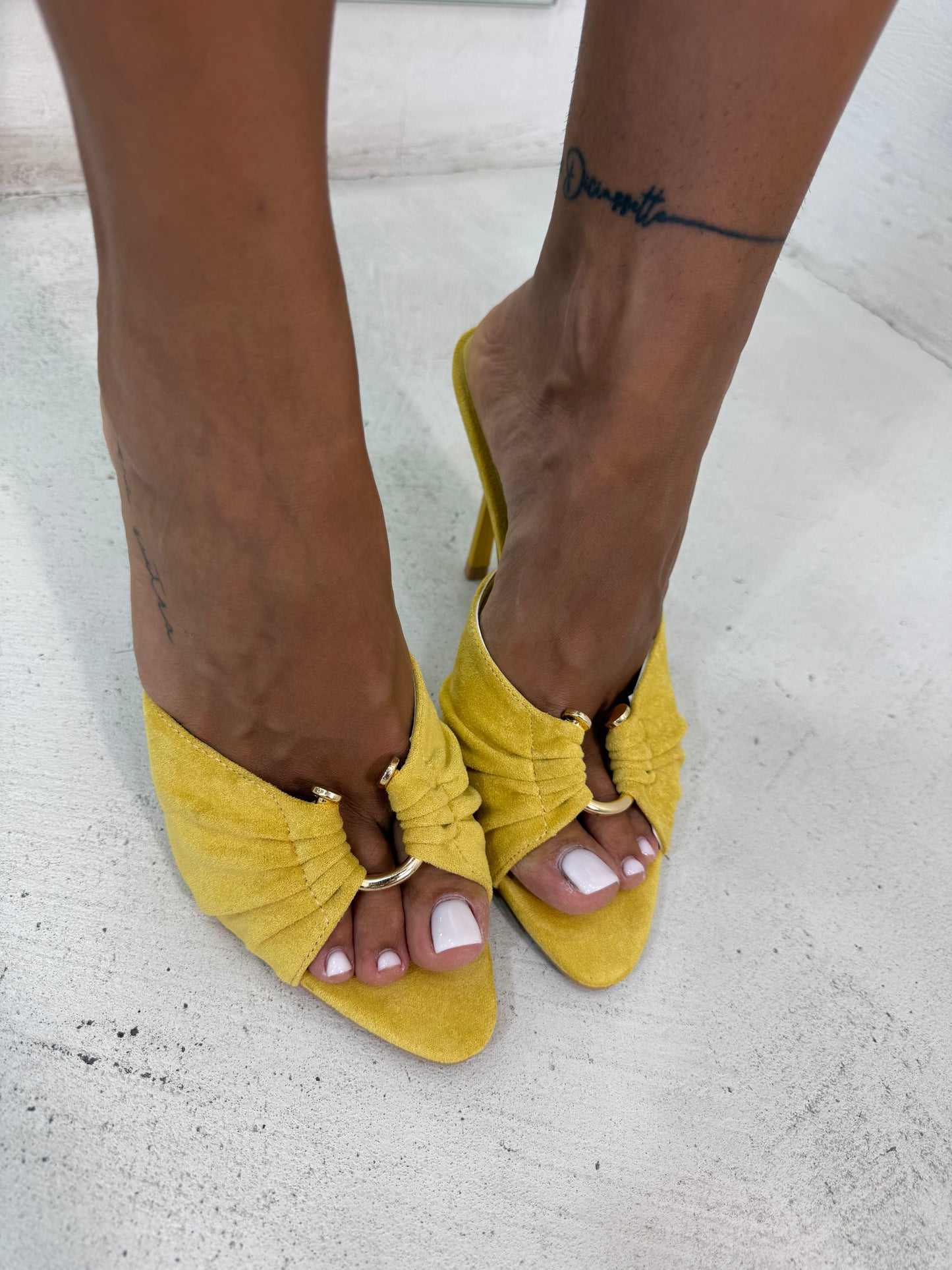 Sandalo Giallo