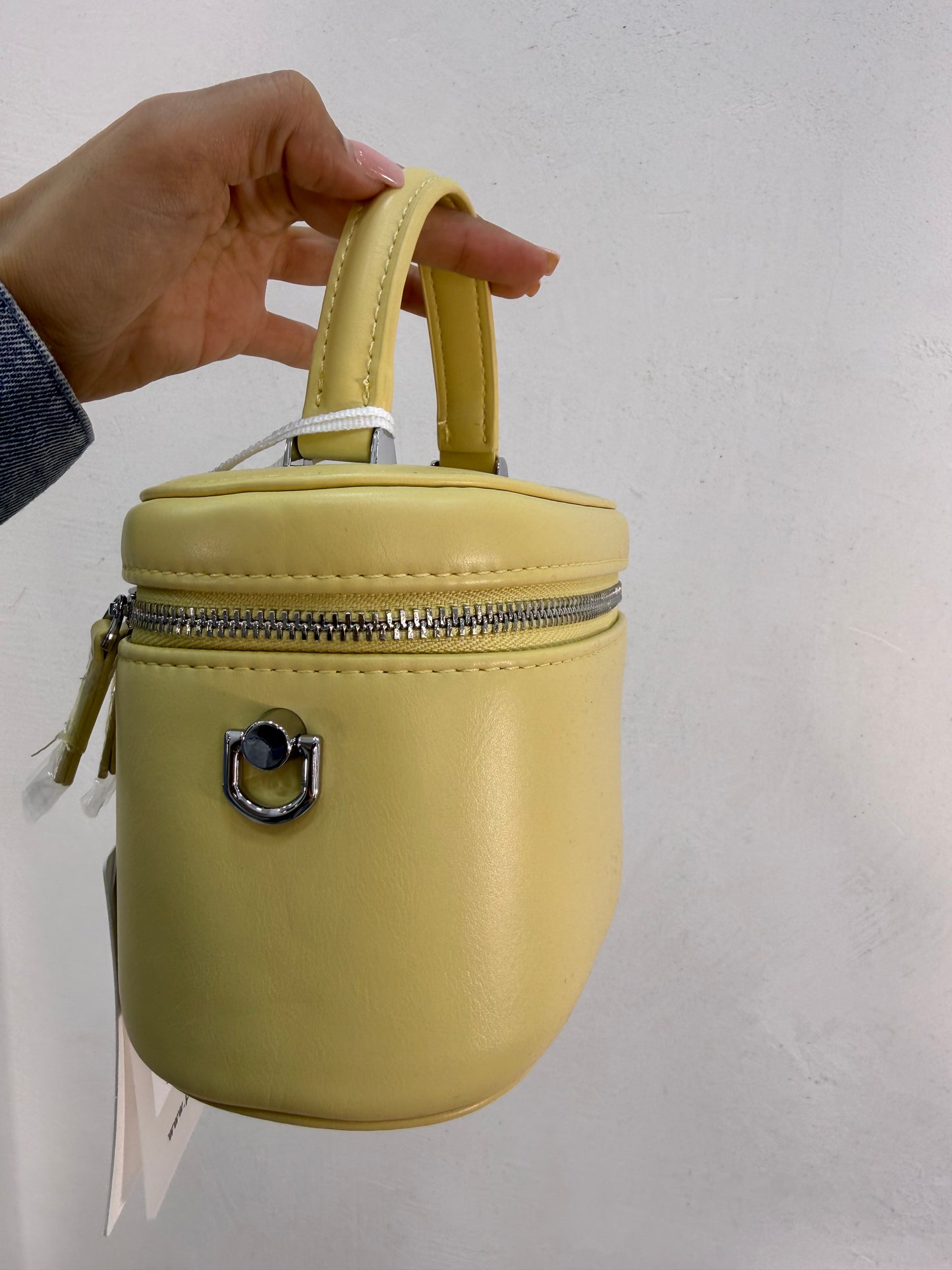 Borsa Elvy