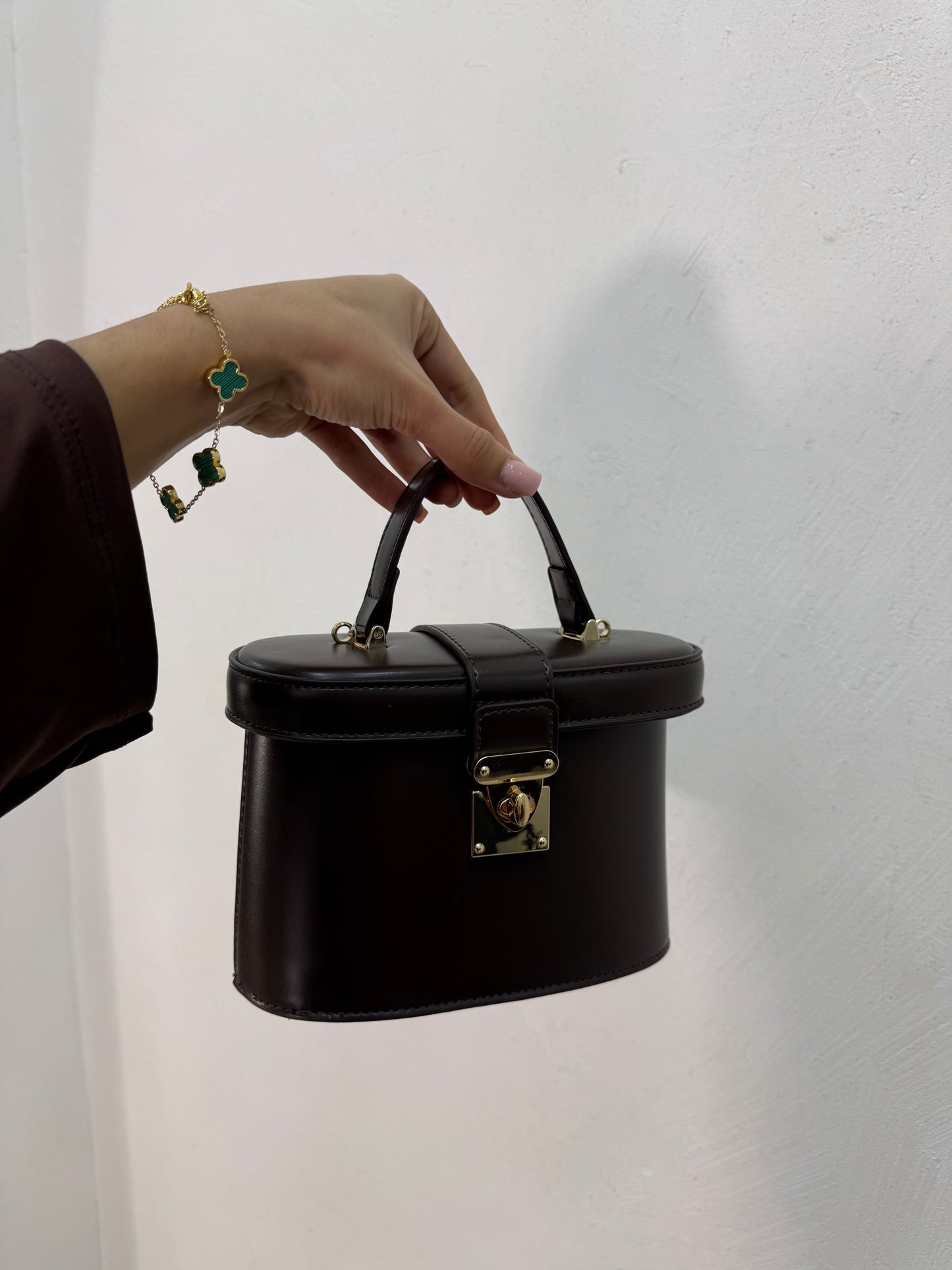 Borsa Leya