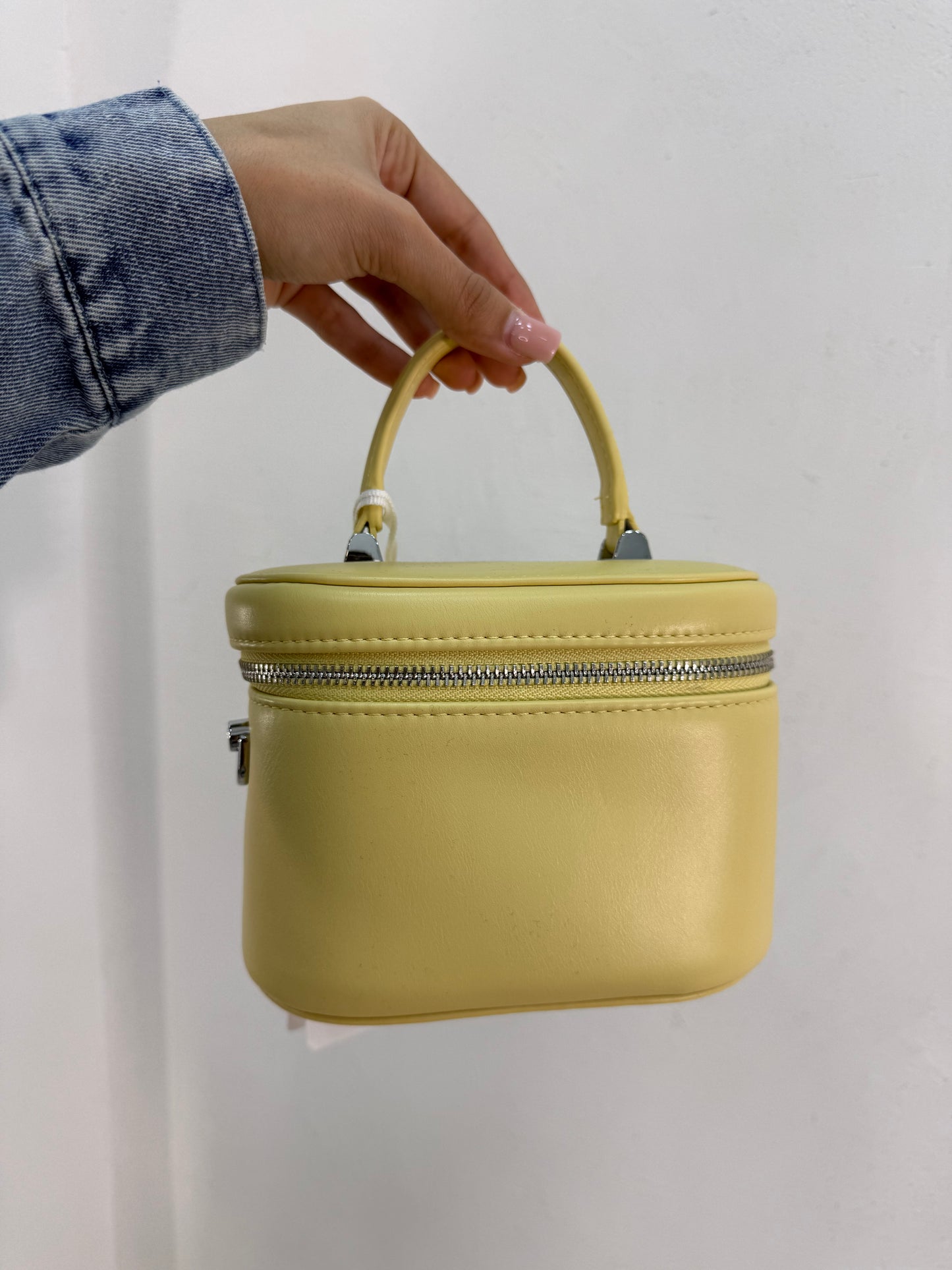 Borsa Elvy